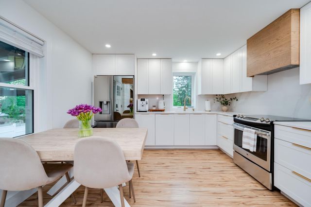 520 ELM ST, Denver, PA 17517