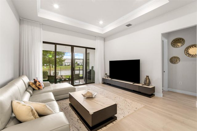 7636 N Blue Spring Drive 7636, Parkland, FL 33067