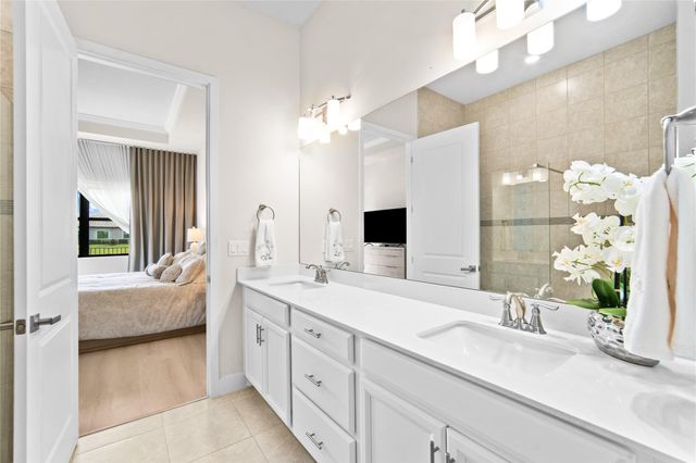 7636 N Blue Spring Drive 7636, Parkland, FL 33067