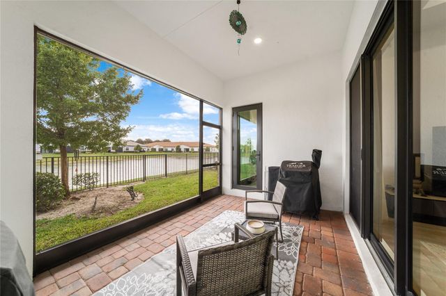 7636 N Blue Spring Drive 7636, Parkland, FL 33067