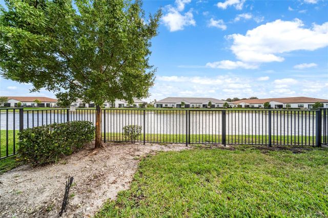7636 N Blue Spring Drive 7636, Parkland, FL 33067