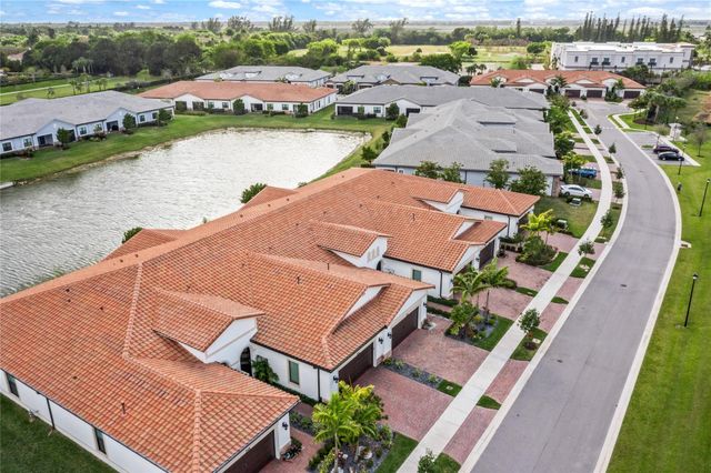 7636 N Blue Spring Drive 7636, Parkland, FL 33067