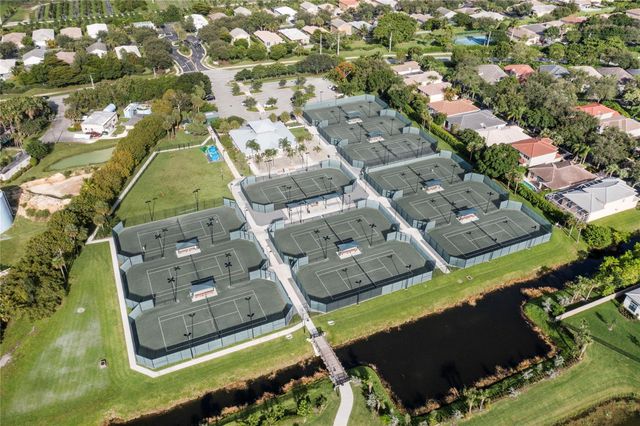 7636 N Blue Spring Drive 7636, Parkland, FL 33067