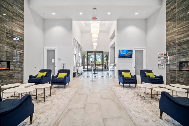 7636 N Blue Spring Drive 7636, Parkland, FL 33067