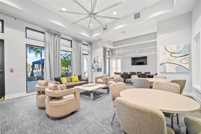 7636 N Blue Spring Drive 7636, Parkland, FL 33067