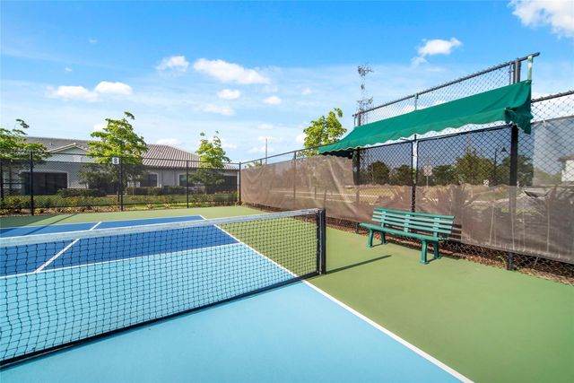 7636 N Blue Spring Drive 7636, Parkland, FL 33067