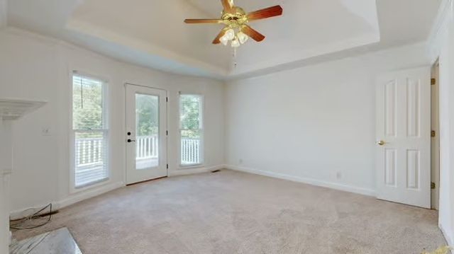 1519 Kensington Dr, Murfreesboro, TN 37130