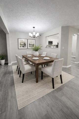 7450 Ridge Edge Court, B, Florence, KY 41042