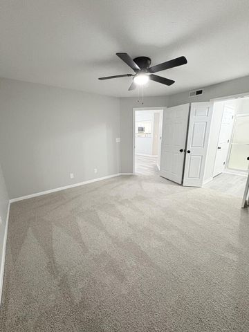 7450 Ridge Edge Court, B, Florence, KY 41042