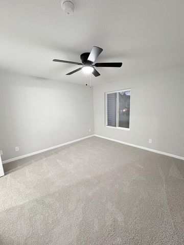 7450 Ridge Edge Court, B, Florence, KY 41042