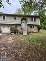 6770 Peppermill Lane, South Fulton, GA 30349