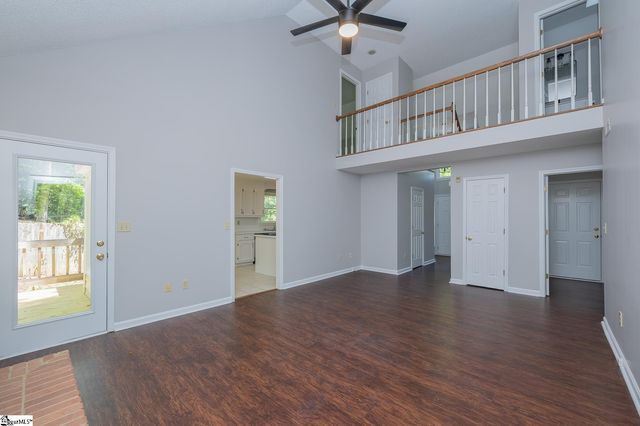 10 Fox Ridge Way, Taylors, SC 29687