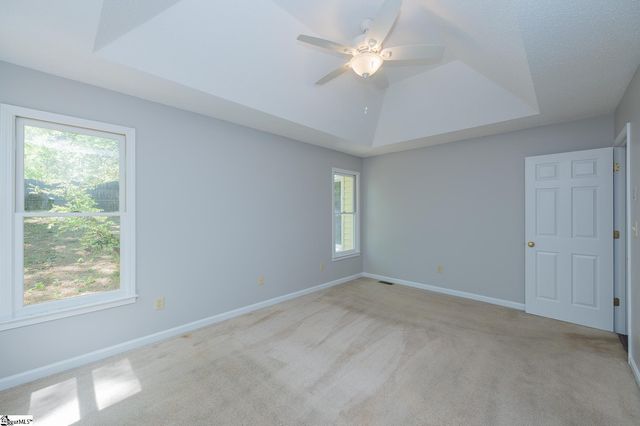 10 Fox Ridge Way, Taylors, SC 29687