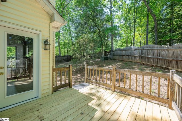 10 Fox Ridge Way, Taylors, SC 29687