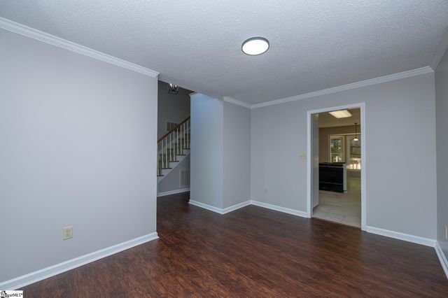 10 Fox Ridge Way, Taylors, SC 29687