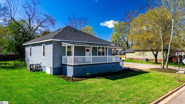 20 4th Avenue, Greenville, SC 29611