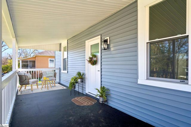 20 4th Avenue, Greenville, SC 29611