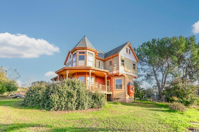 6808 Baldwin St, Valley Springs, CA 95252