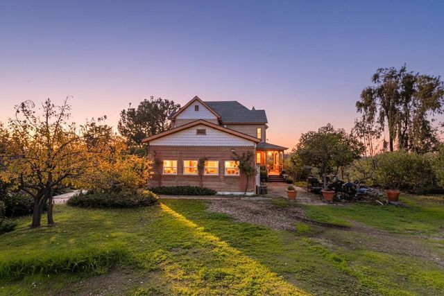 6808 Baldwin St, Valley Springs, CA 95252