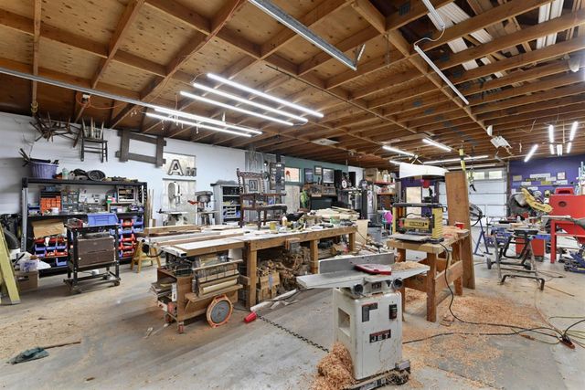 6808 Baldwin St, Valley Springs, CA 95252