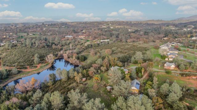 6808 Baldwin St, Valley Springs, CA 95252