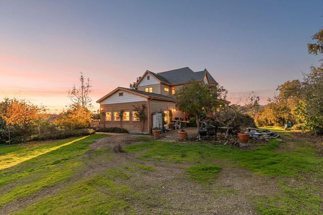 6808 Baldwin St, Valley Springs, CA 95252