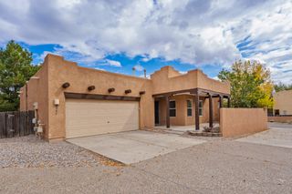 6795 Camino Rojo, Santa Fe, NM 87507
