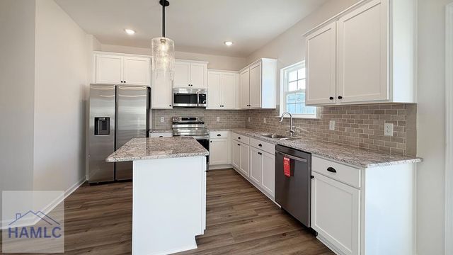 72 Baylor Bend, Hinesville, GA 31313