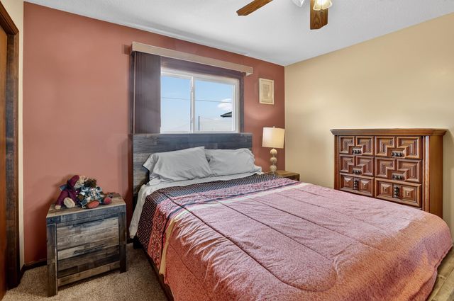 2442 N Mackinaw Road, Pinconning, MI 48650