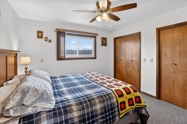 2442 N Mackinaw Road, Pinconning, MI 48650