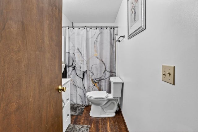 2442 N Mackinaw Road, Pinconning, MI 48650