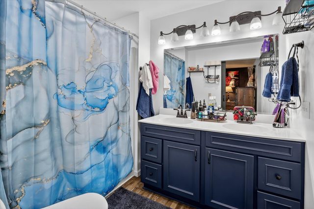 2442 N Mackinaw Road, Pinconning, MI 48650