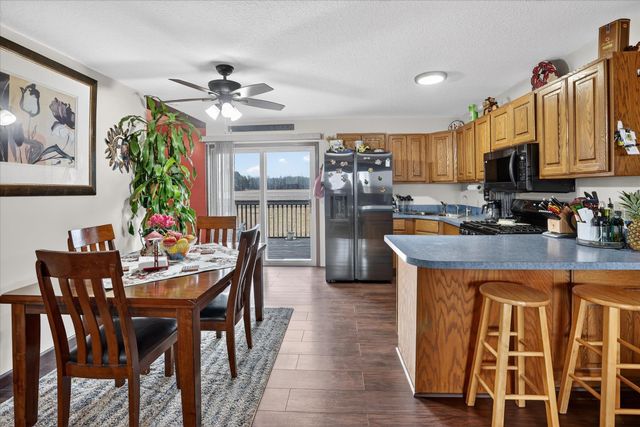 2442 N Mackinaw Road, Pinconning, MI 48650