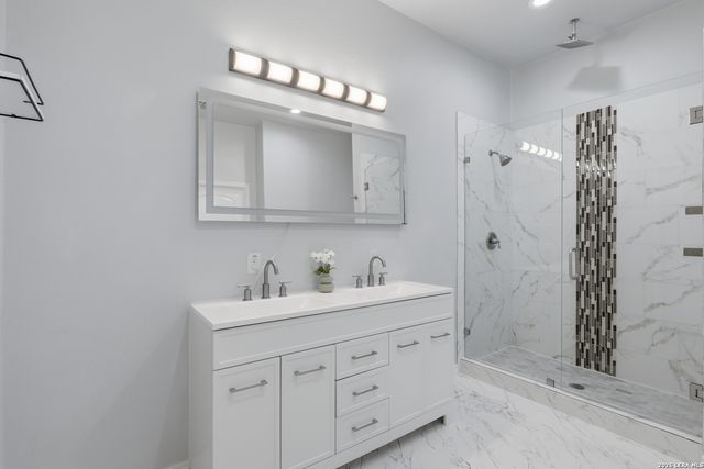 131 Rehmann, San Antonio, TX 78204