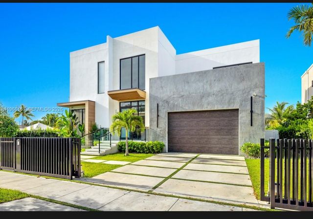 2050 S Hibiscus Drive, North Miami, FL 33181