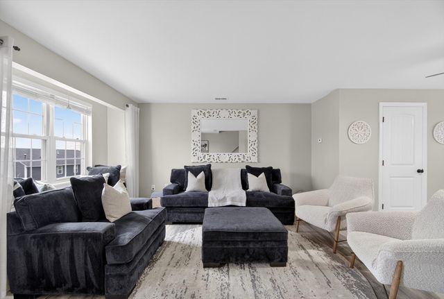 87 Mercury Terrace 87, Haverhill, MA 01832