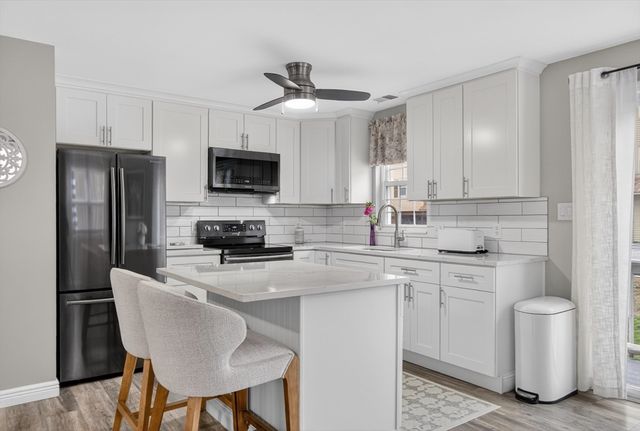 87 Mercury Terrace 87, Haverhill, MA 01832