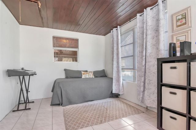 5834 MONTANA AVENUE, New Port Richey, FL 34652