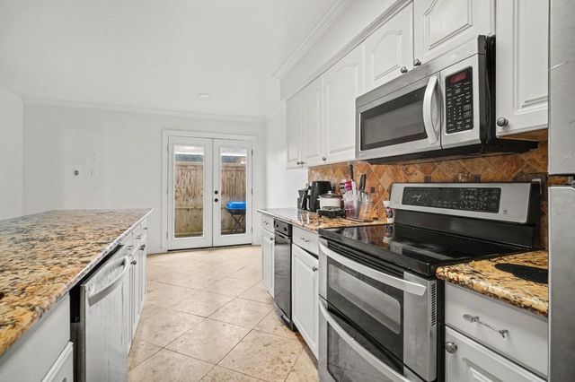 5801 Lumberdale Road 78, Houston, TX 77092