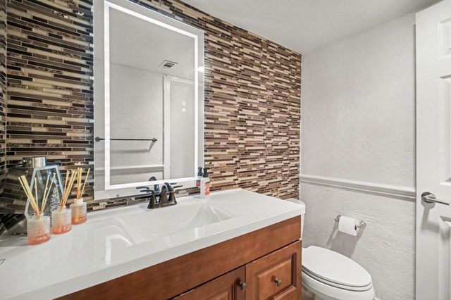 5801 Lumberdale Road 78, Houston, TX 77092