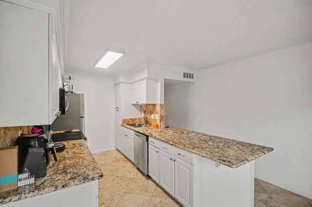 5801 Lumberdale Road 78, Houston, TX 77092