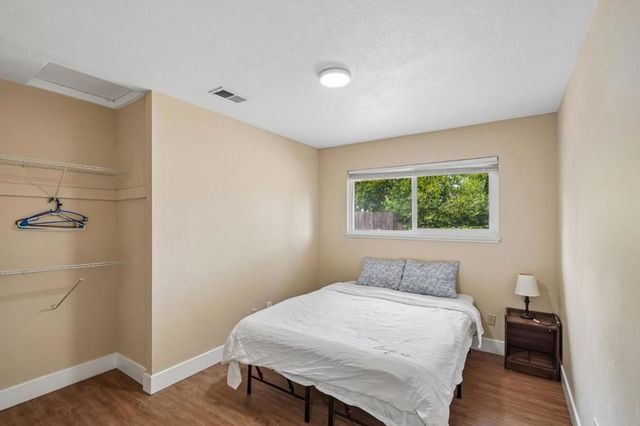 9021 Posada Way, Sacramento, CA 95826