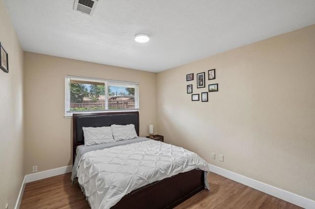 9021 Posada Way, Sacramento, CA 95826