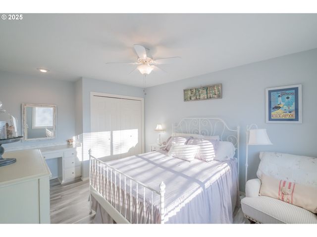 925 Scepter Ct, Salem, OR 97301