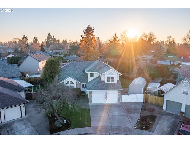 925 Scepter Ct, Salem, OR 97301