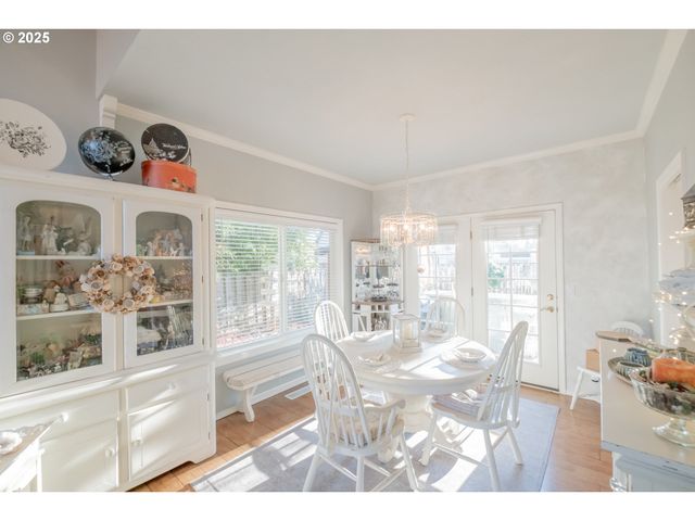 925 Scepter Ct, Salem, OR 97301