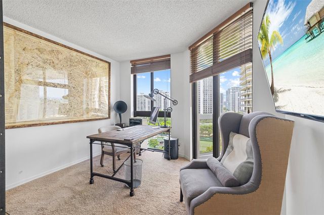 20185 E Country Club Drive 901, Aventura, FL 33180