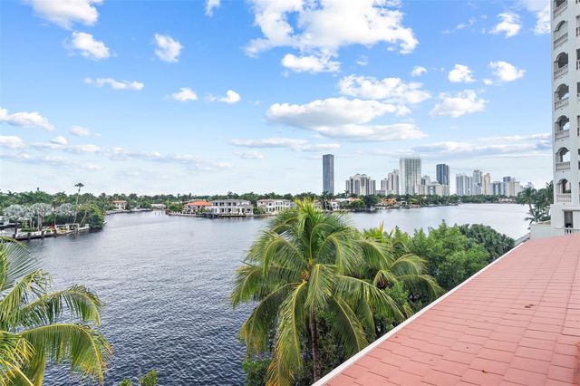 20185 E Country Club Drive 901, Aventura, FL 33180