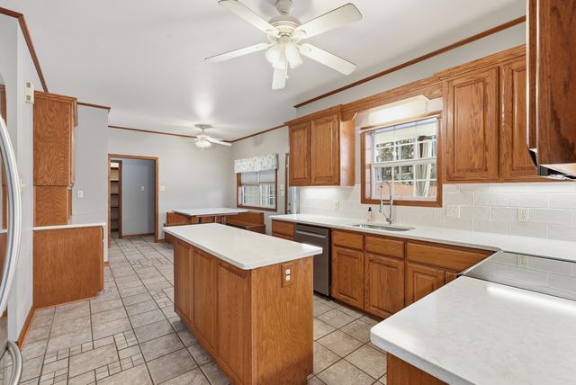 7 Night Owl Lane, Greenbrier, AR 72058