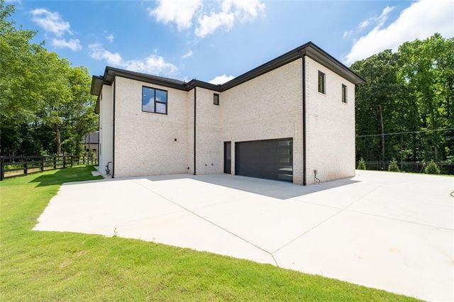 1939 Sunny Hill Road, Lawrenceville, GA 30043